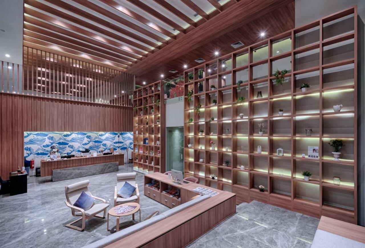 Kuretakeso Kemang Hotel Jakarta Exterior photo